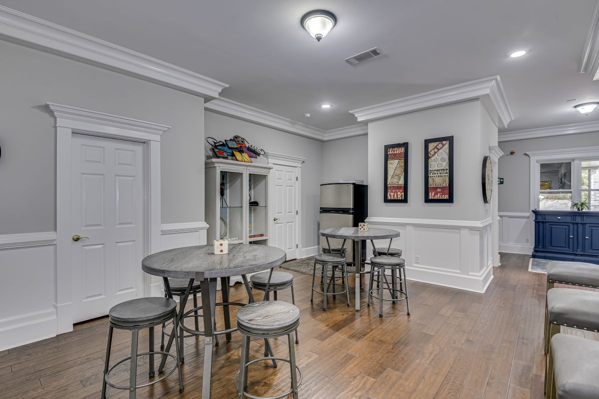 The Meadowlark Manor photo 11