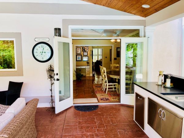 The Sassafras Hideaway photo 3