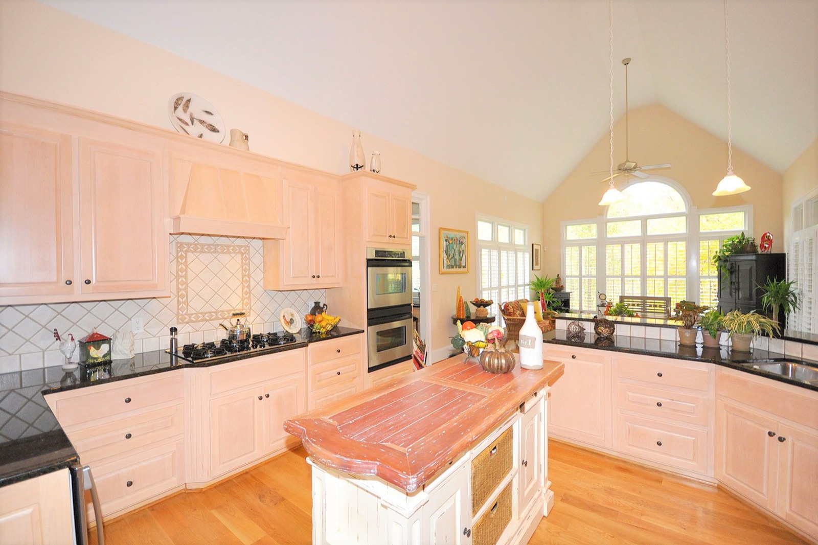 The Chestnut Bungalow photo 11