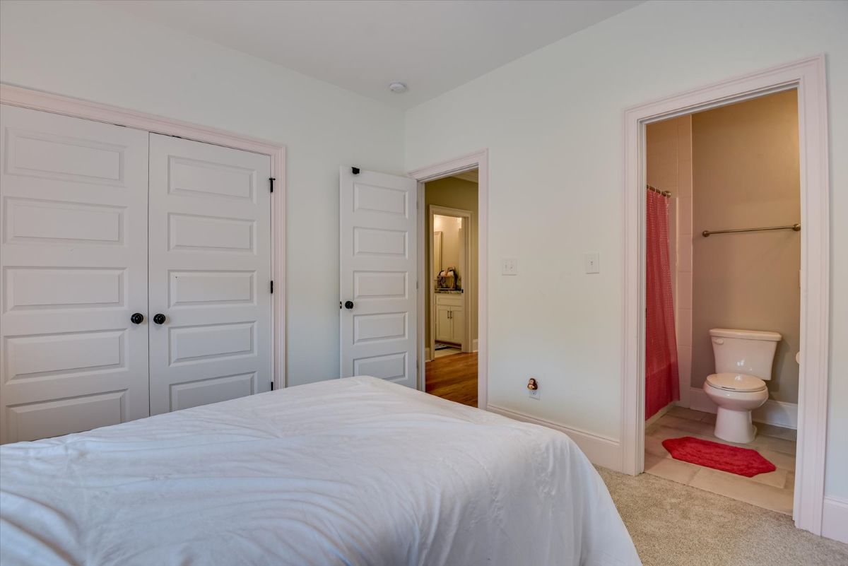The Ivy Bungalow photo 21