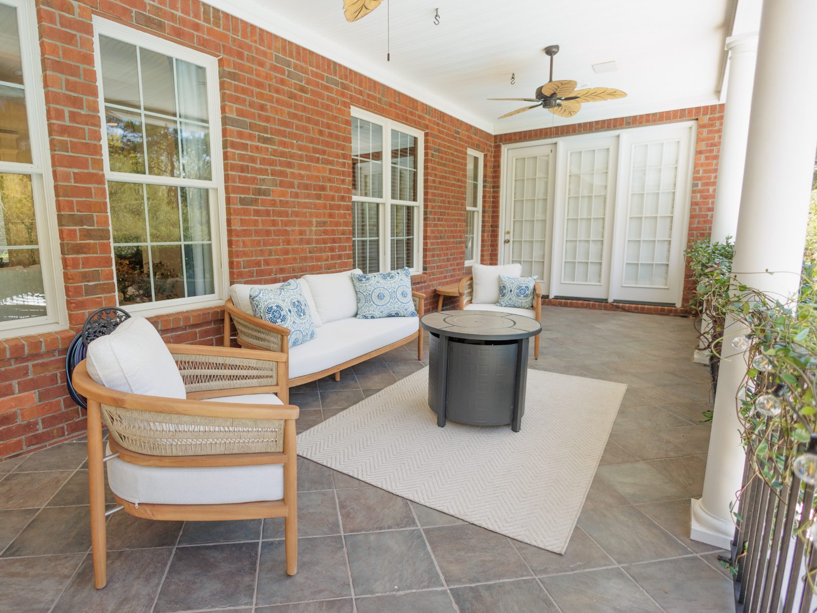 The Magnolia Quarters — Outdoor & pool