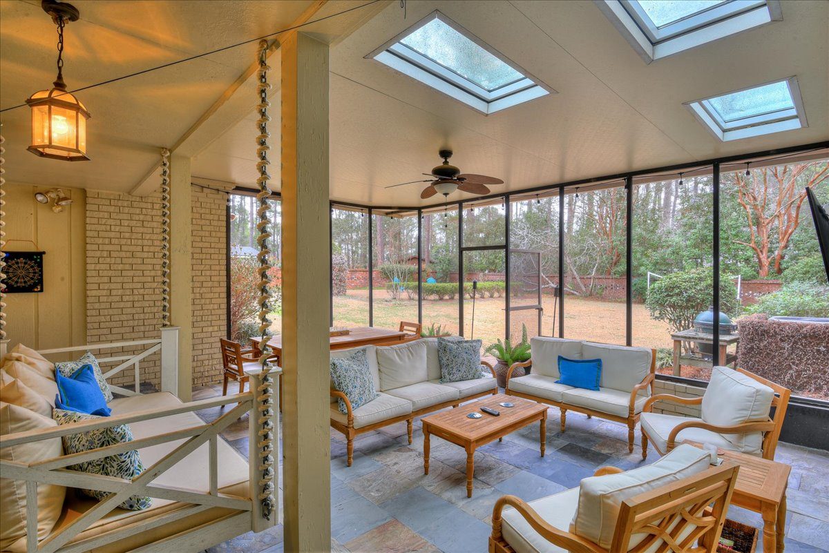The Marigold Porch — Outdoor & pool