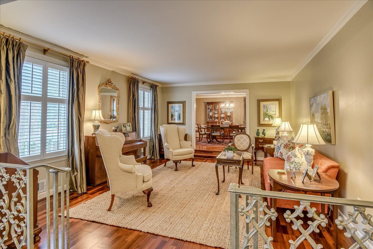 The Marigold Porch — Living room
