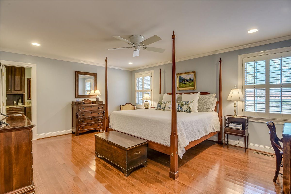 The Marigold Porch — Master bedroom