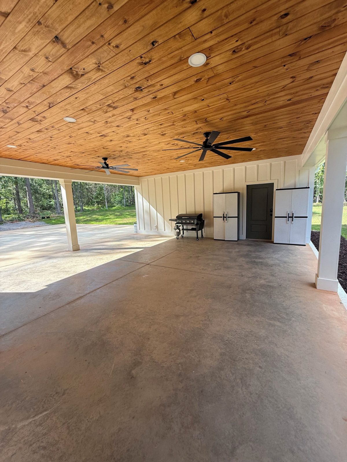 The Palmetto Porch — Outdoor & pool