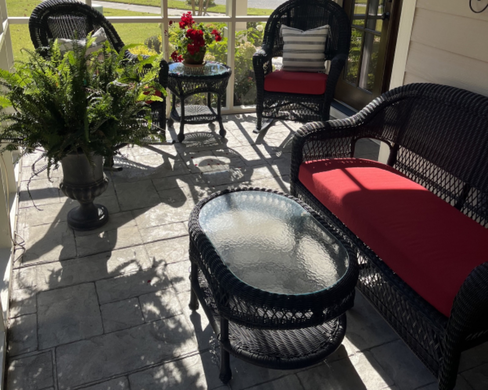 The Holly Hideaway photo 26