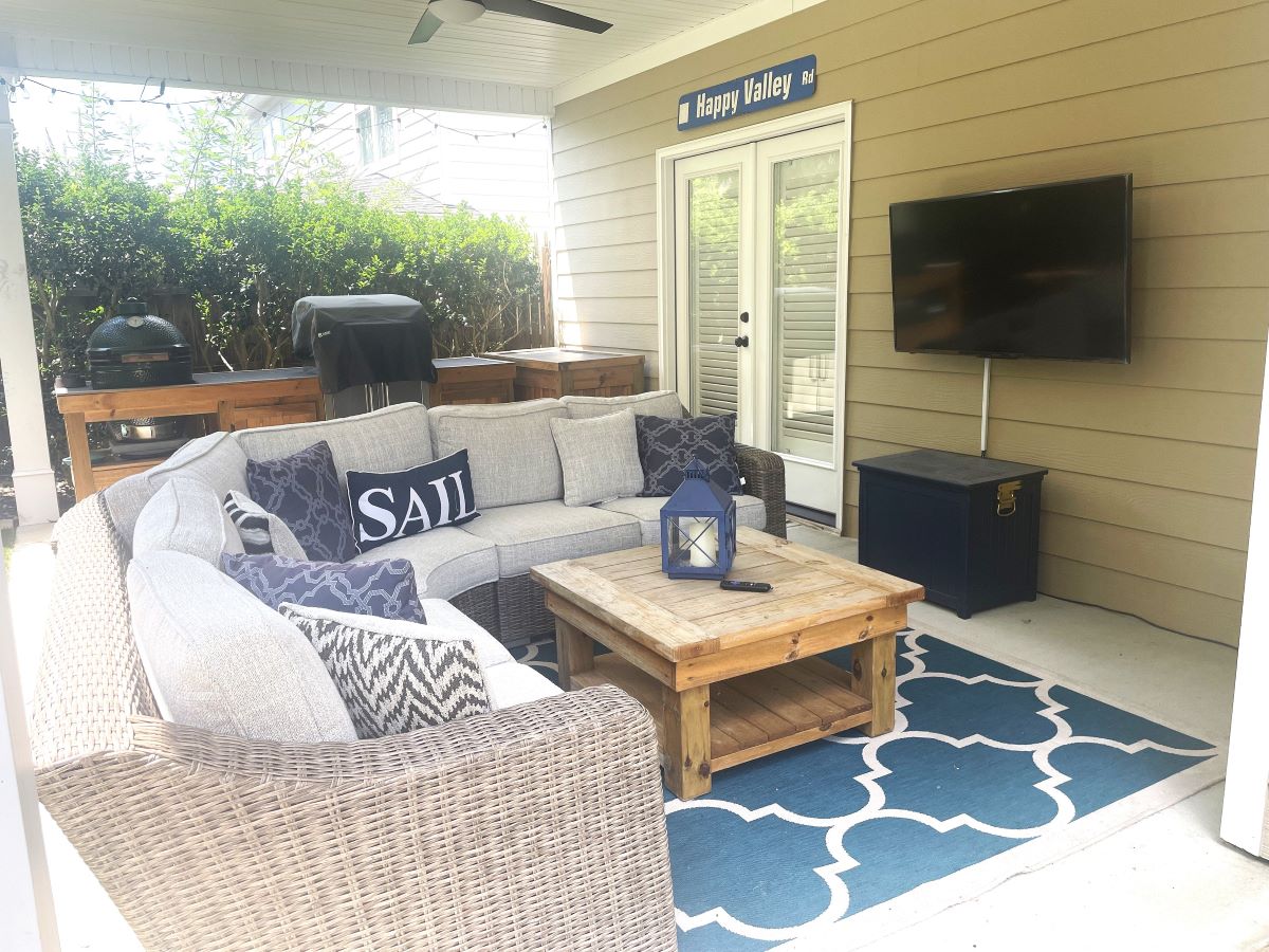 The Sycamore Bungalow — Jones Creek