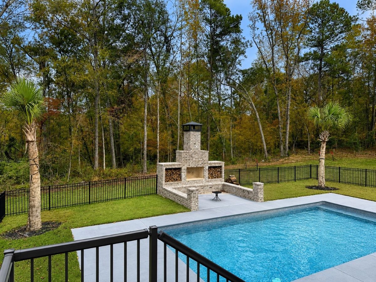 The Clover Estate photo 12