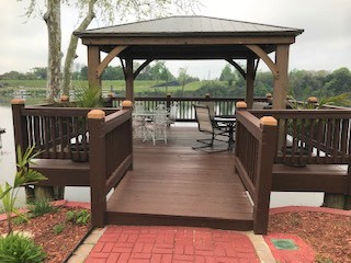 The Boxwood Manor — River North