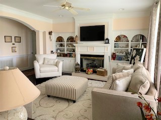 The Boxwood Manor photo 29
