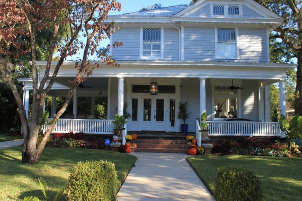 The Sassafras Retreat — Summerville