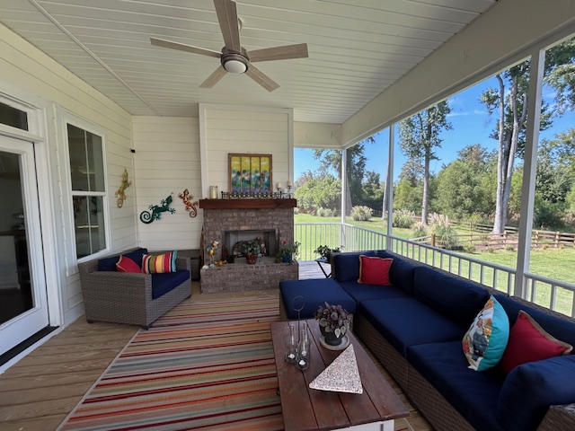 The Sweetgum Retreat — River North
