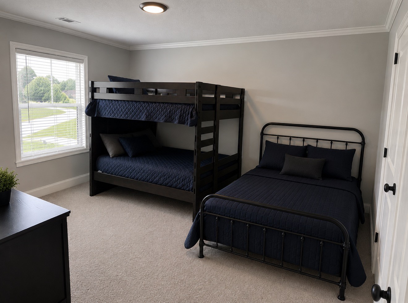 The Laurel Retreat — Bedroom 4