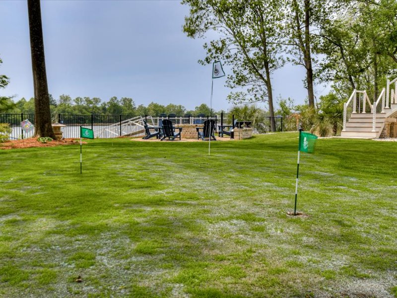 The Boxwood Hideaway photo 85