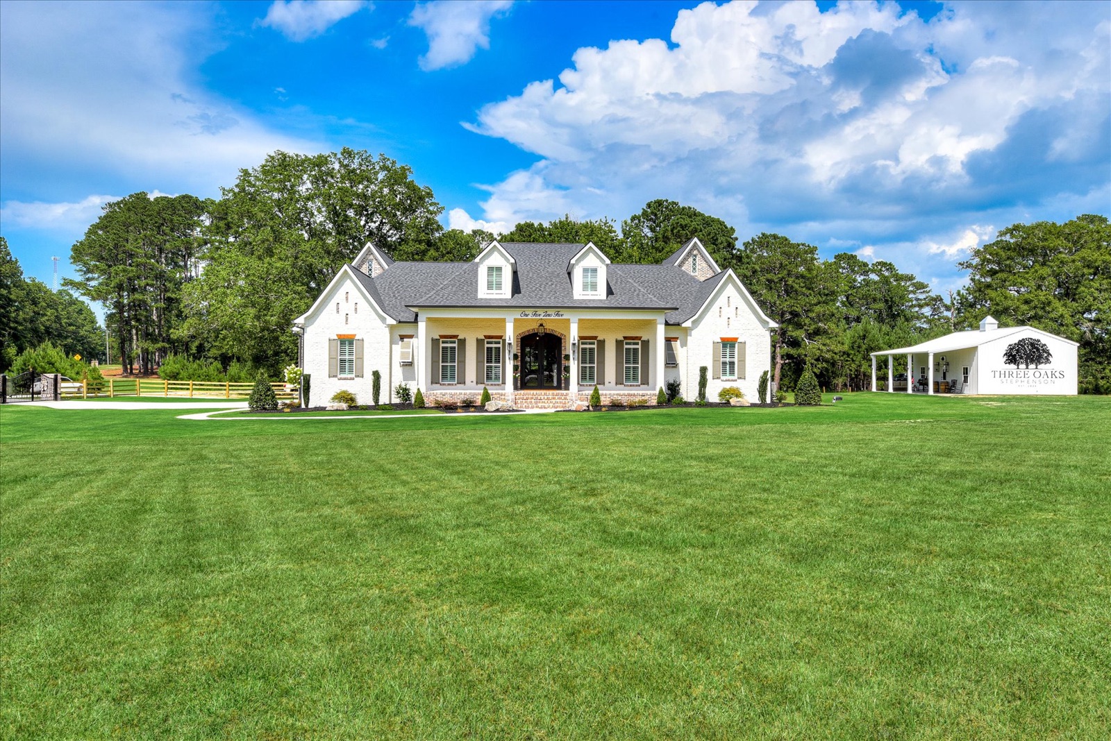 The Magnolia House — Stand Alone