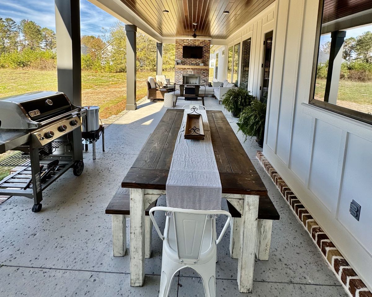 The Laurel Perch — Yelton Farms