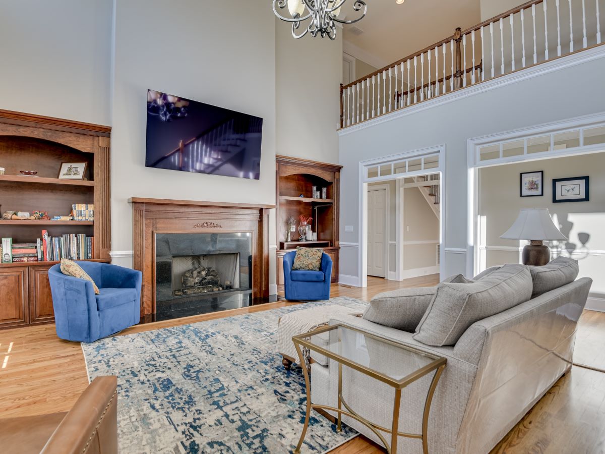 The Juniper Roost — Conifer Place