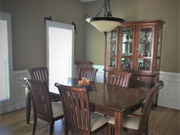The Carolina Manor photo 9