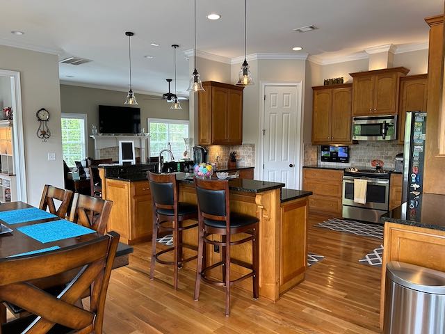 The Carolina Manor photo 28