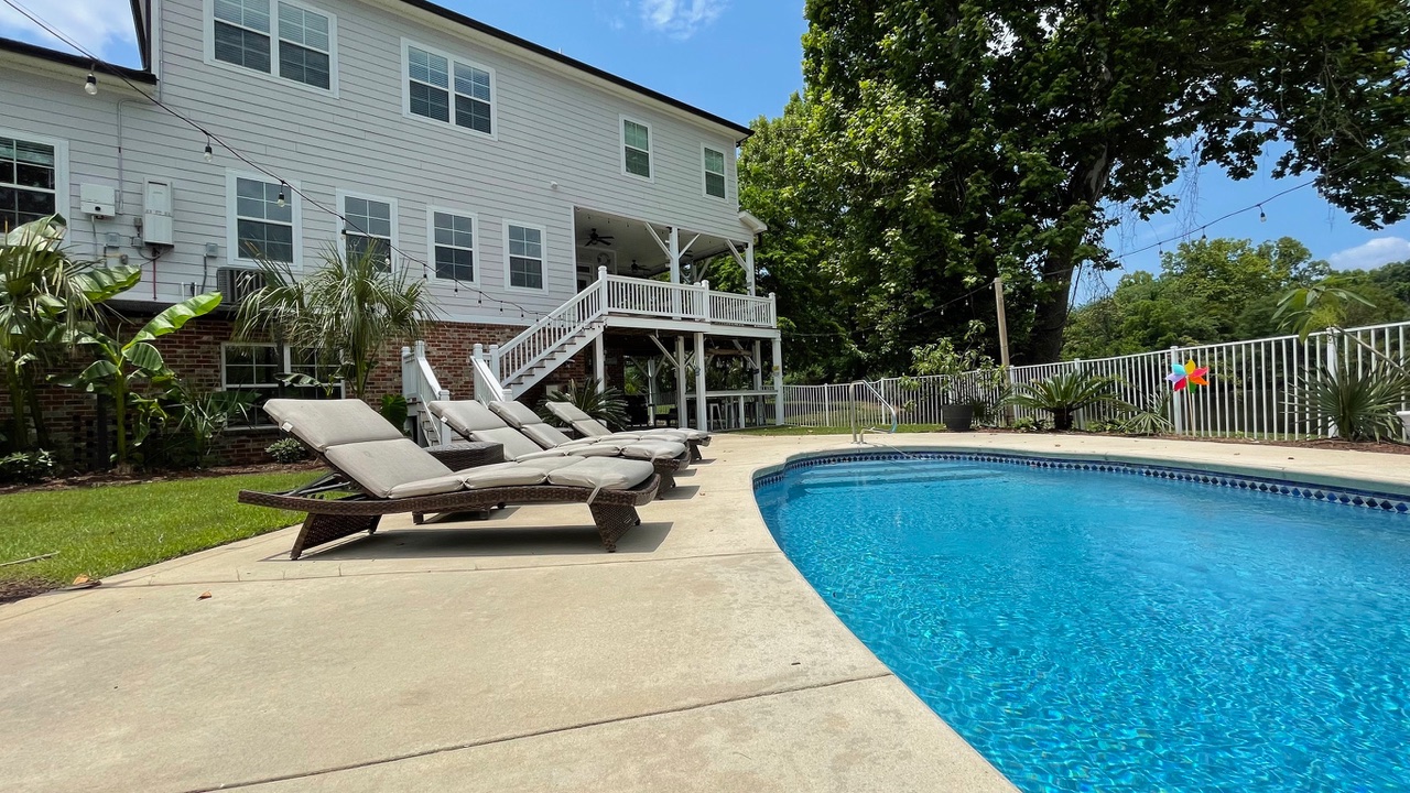 The Carolina Manor photo 80