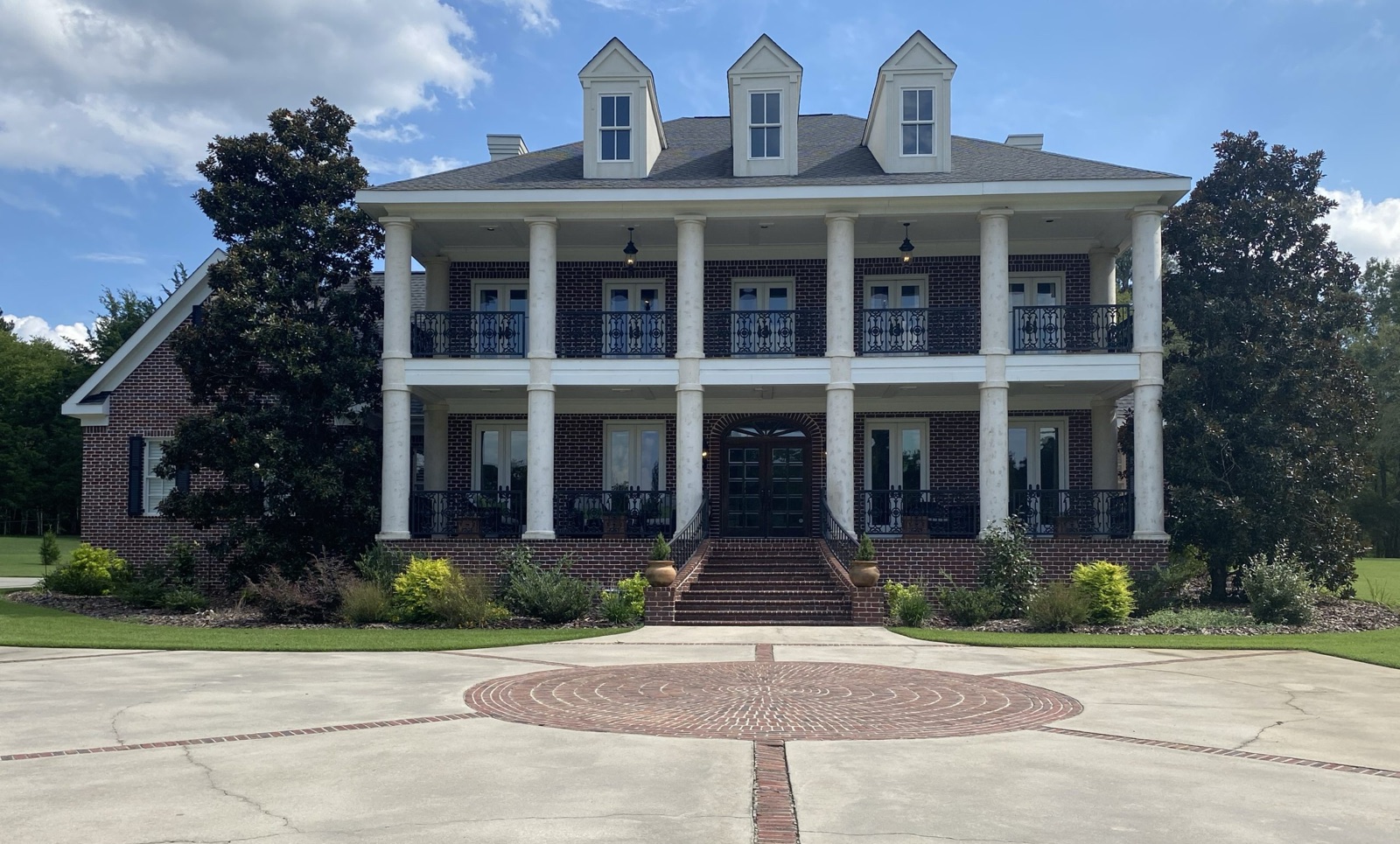 The Camellia Manor photo 1