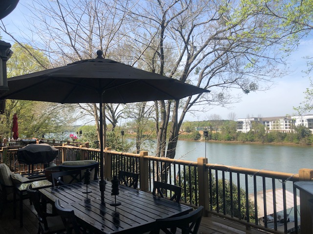 The Dogwood Perch photo 37
