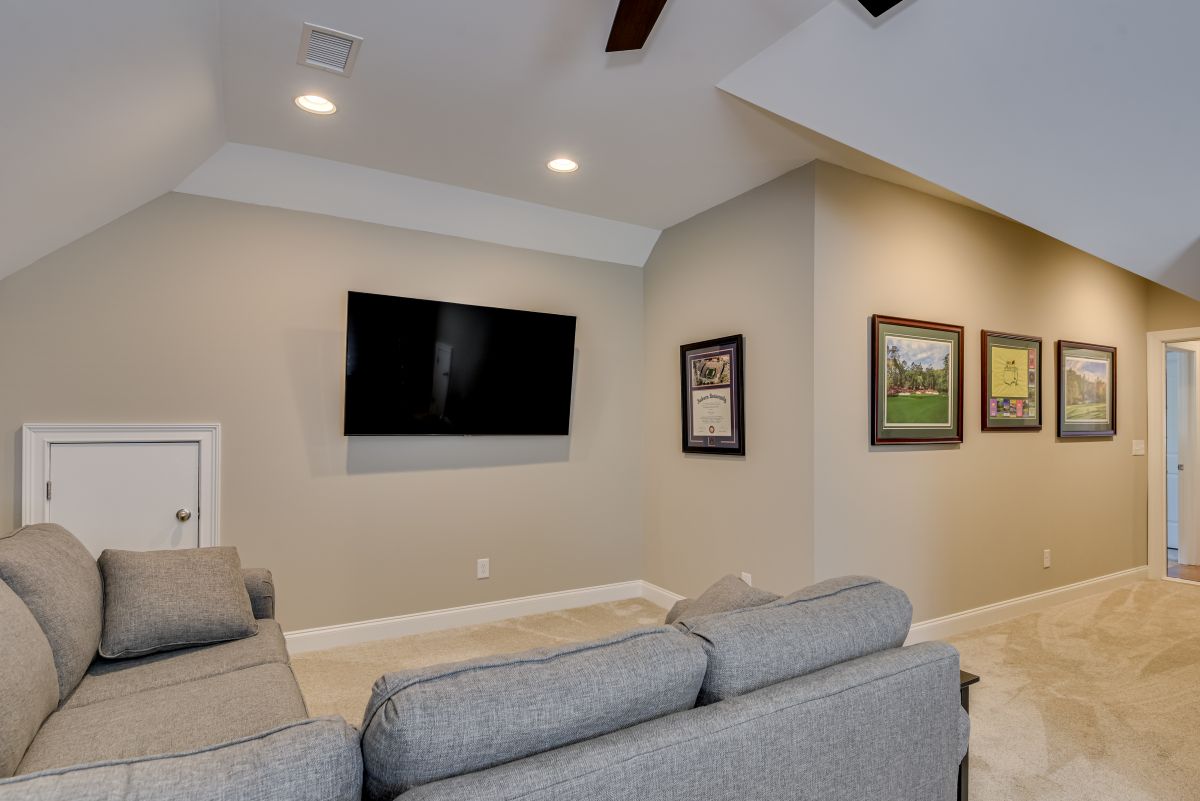 The Clover Roost photo 47