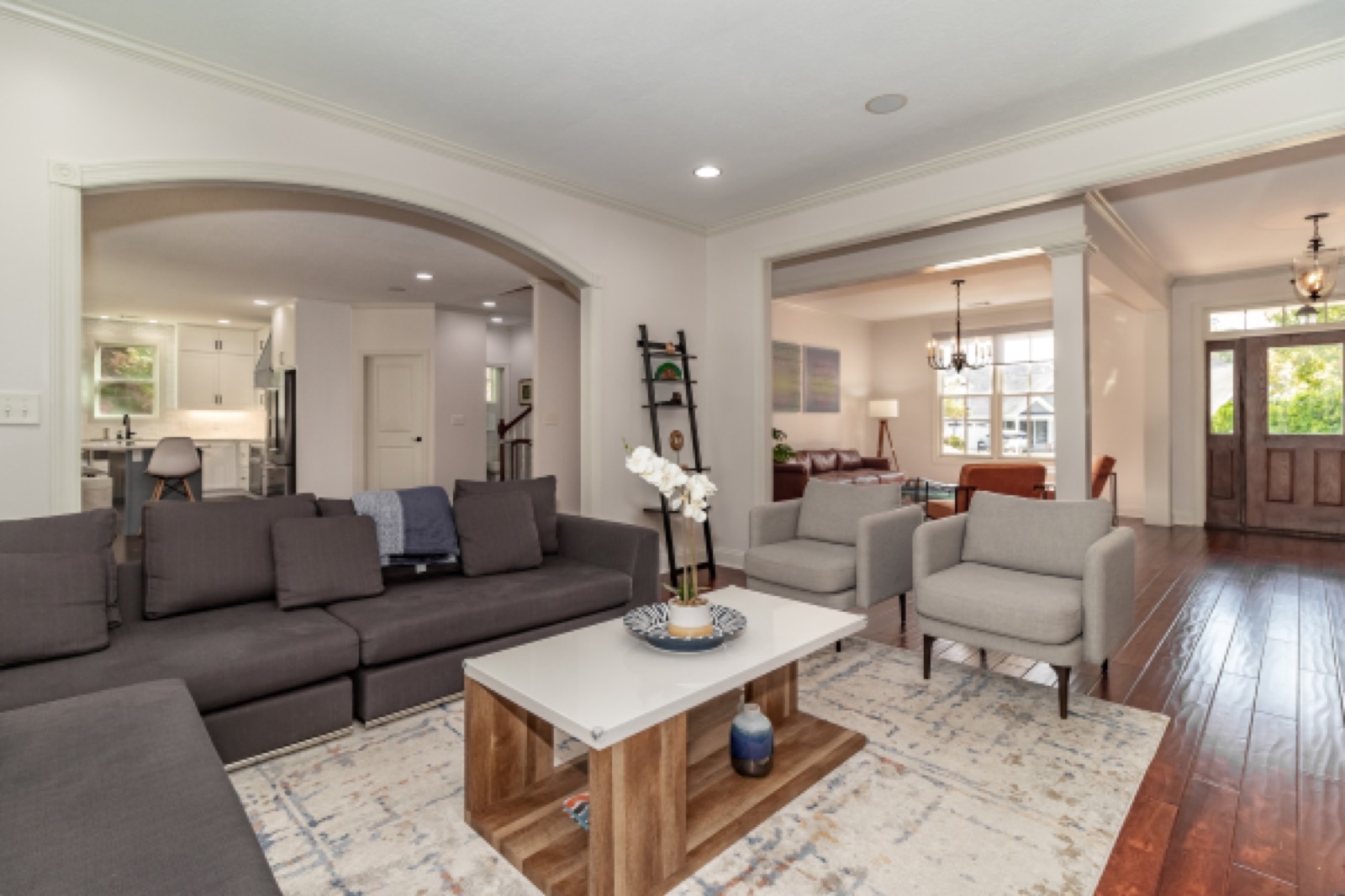 The Hawthorn Haven photo 11