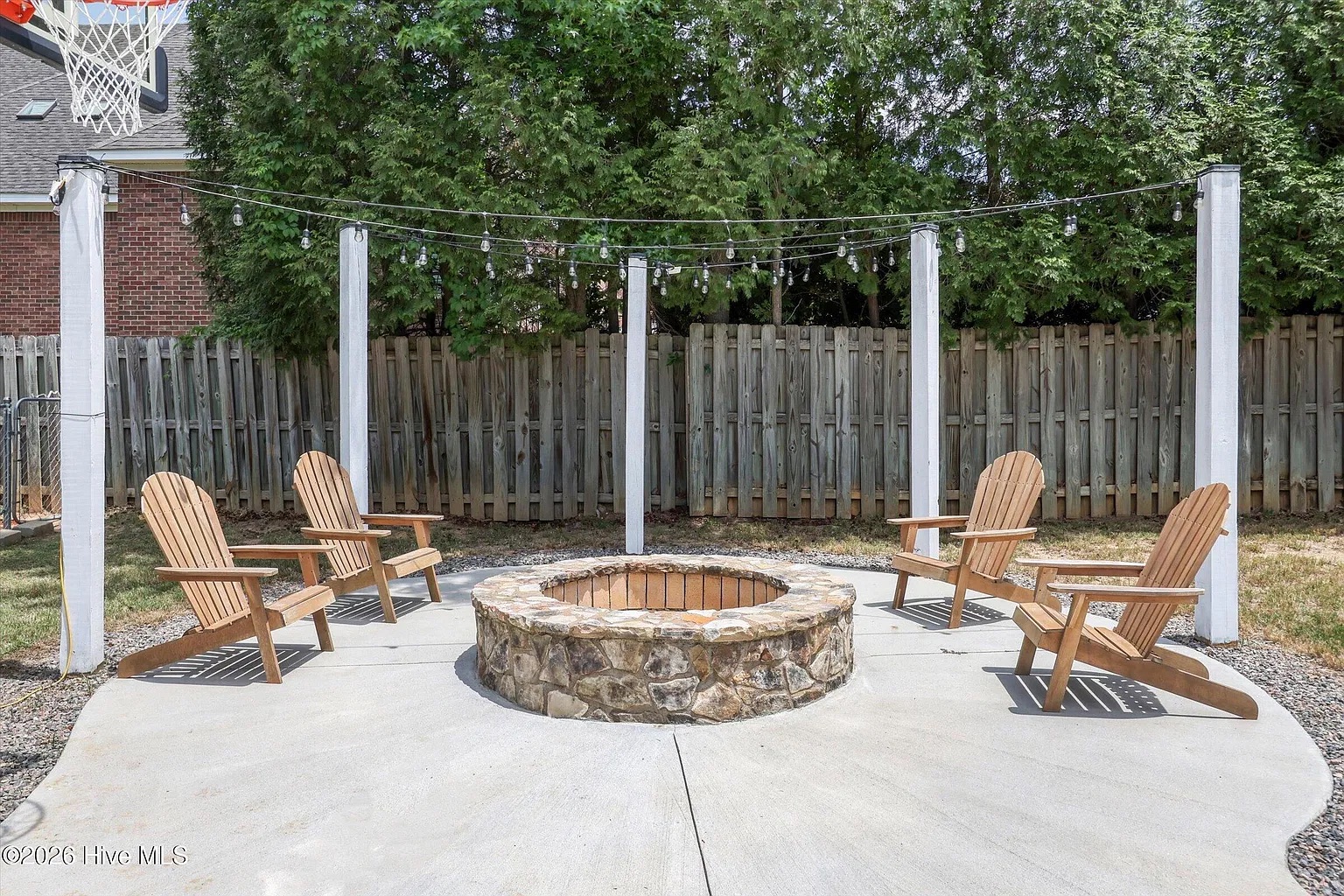Greenway — Outdoor & pool · Outside