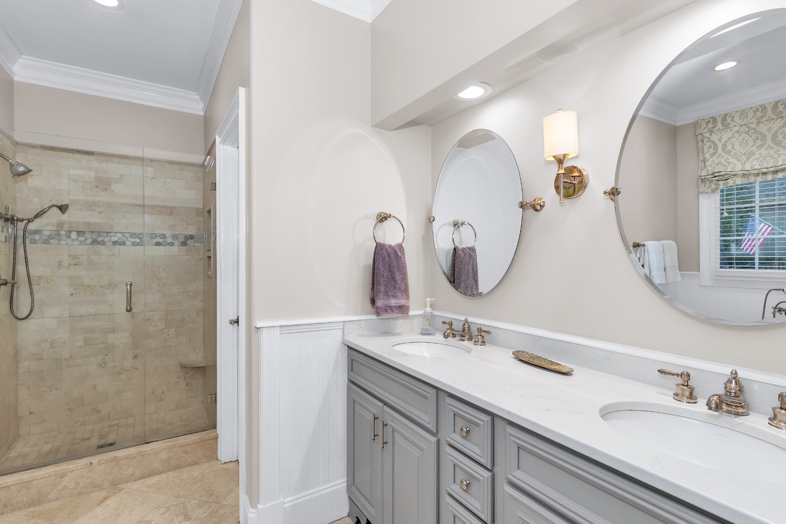 The Meadowlark Retreat — Master bathroom · Main floor