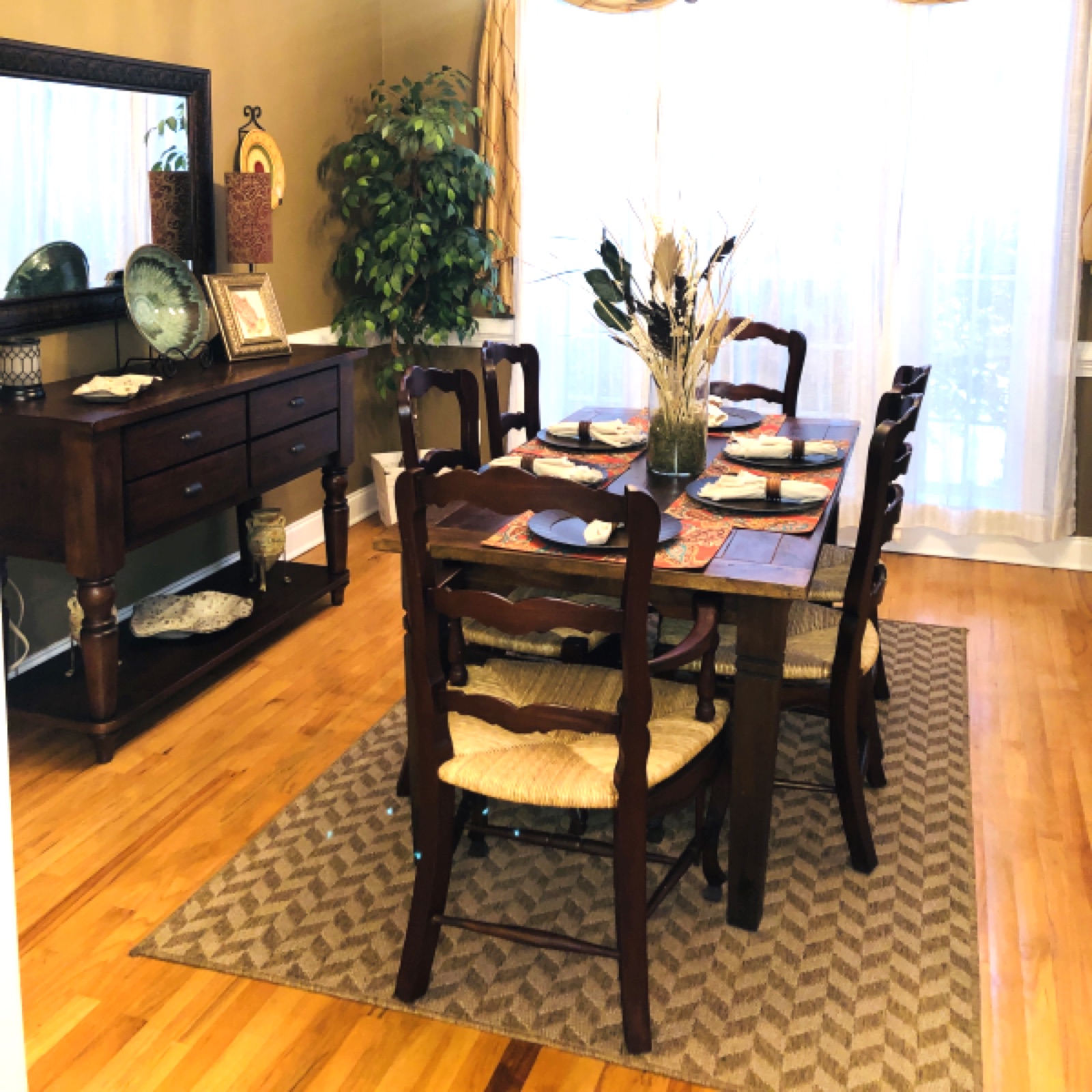 The Cypress Manor photo 5