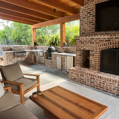 The Hickory Porch — Summerville