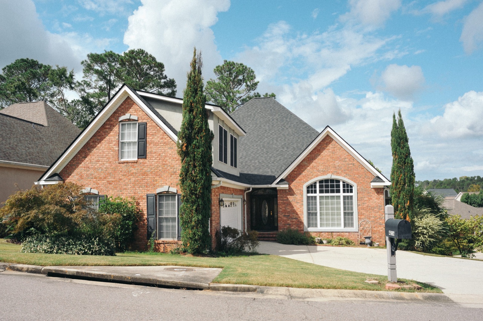 The Wisteria Retreat — Jones Creek