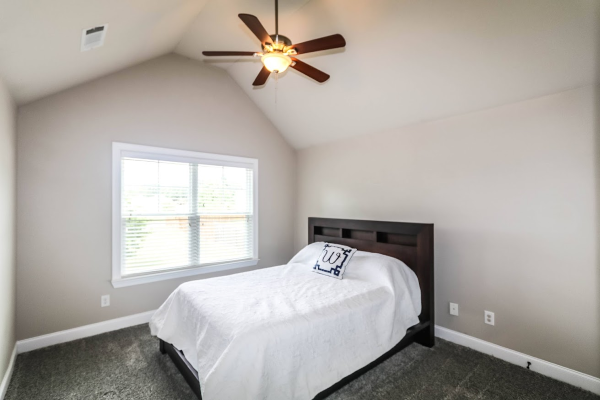 The Laurel Place photo 9