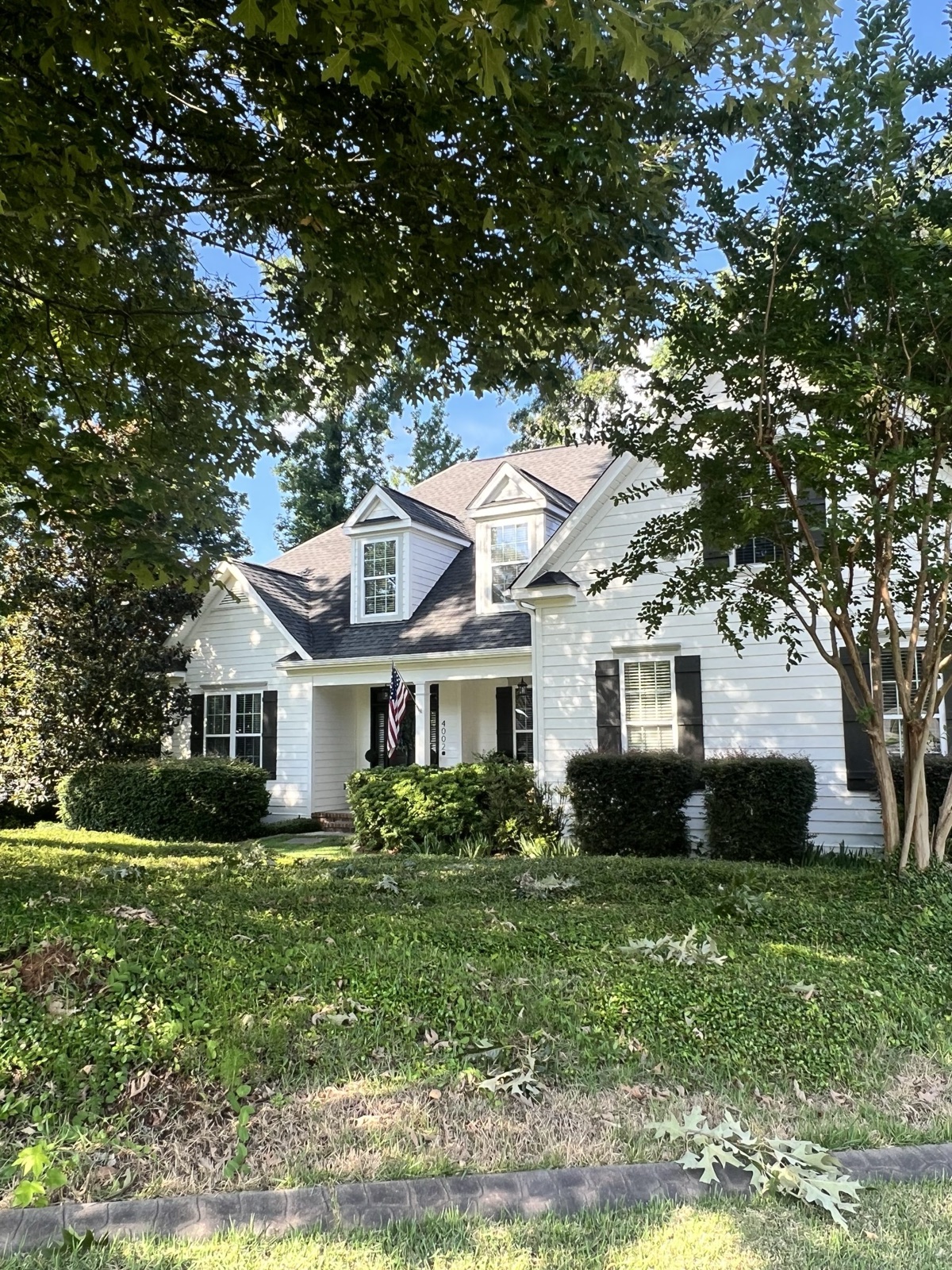 The Laurel Manor — Sumter Landing