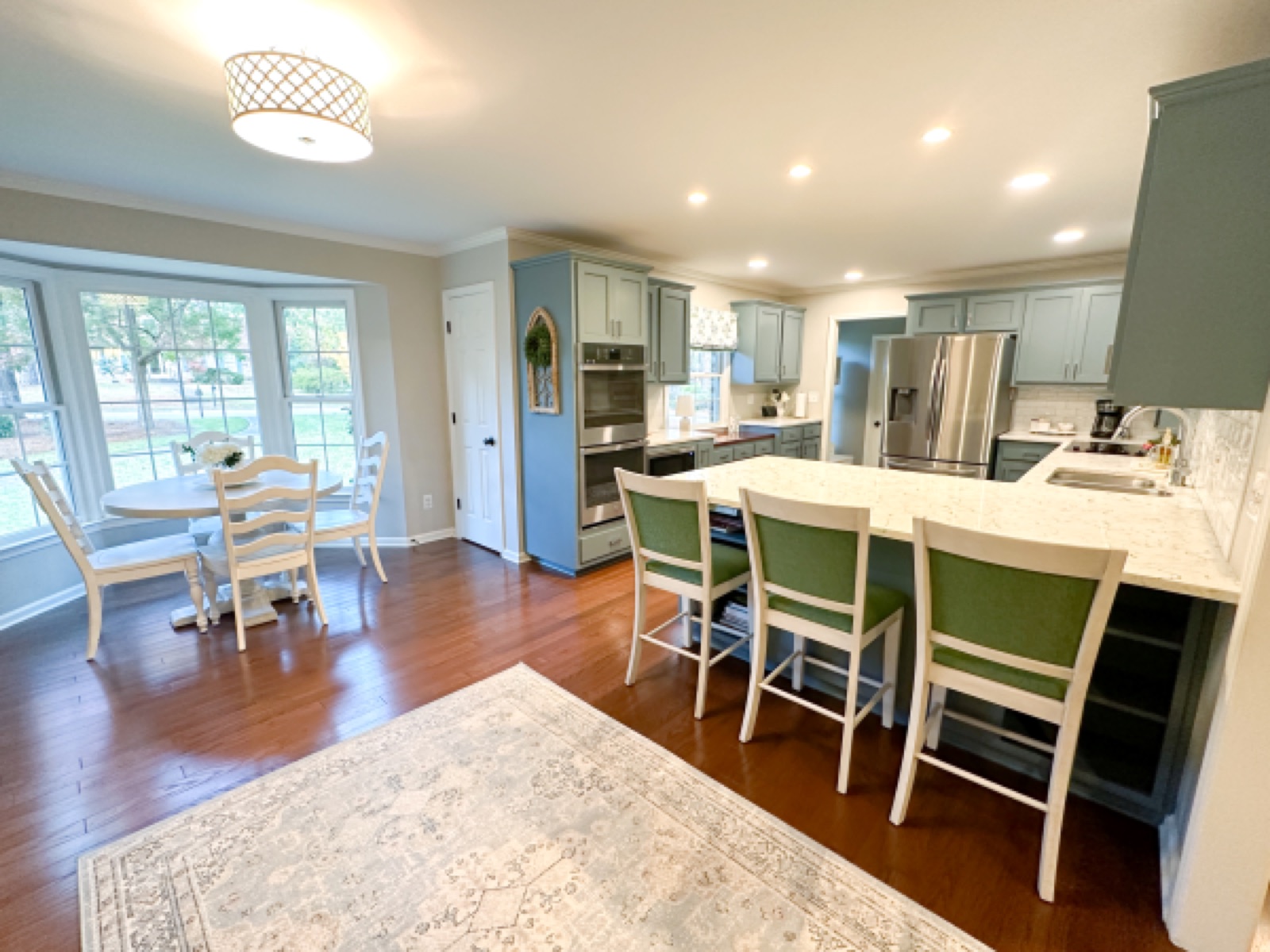 The Hawthorn Hideaway — Woodgate