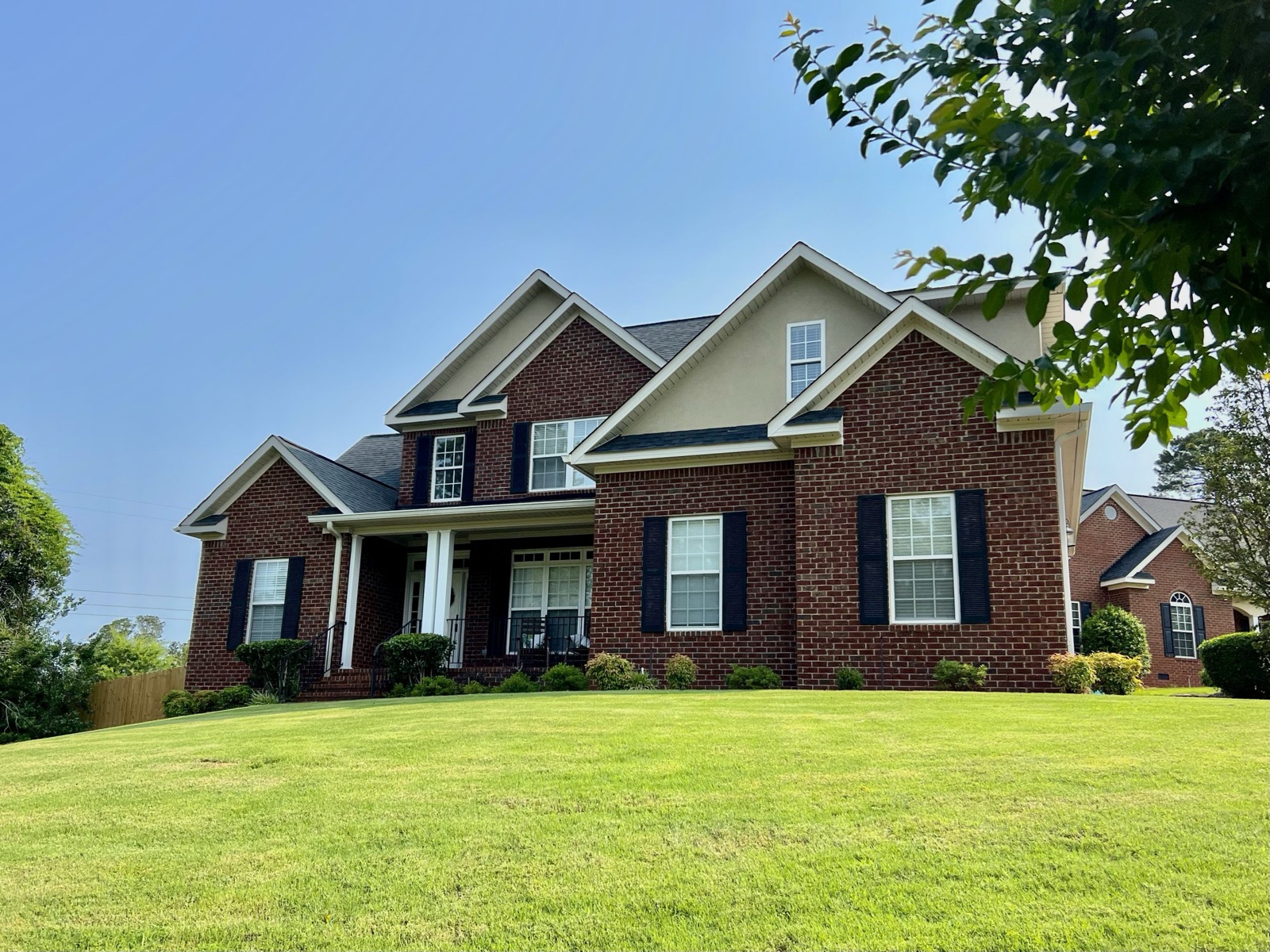 The Jasmine Manor photo 1