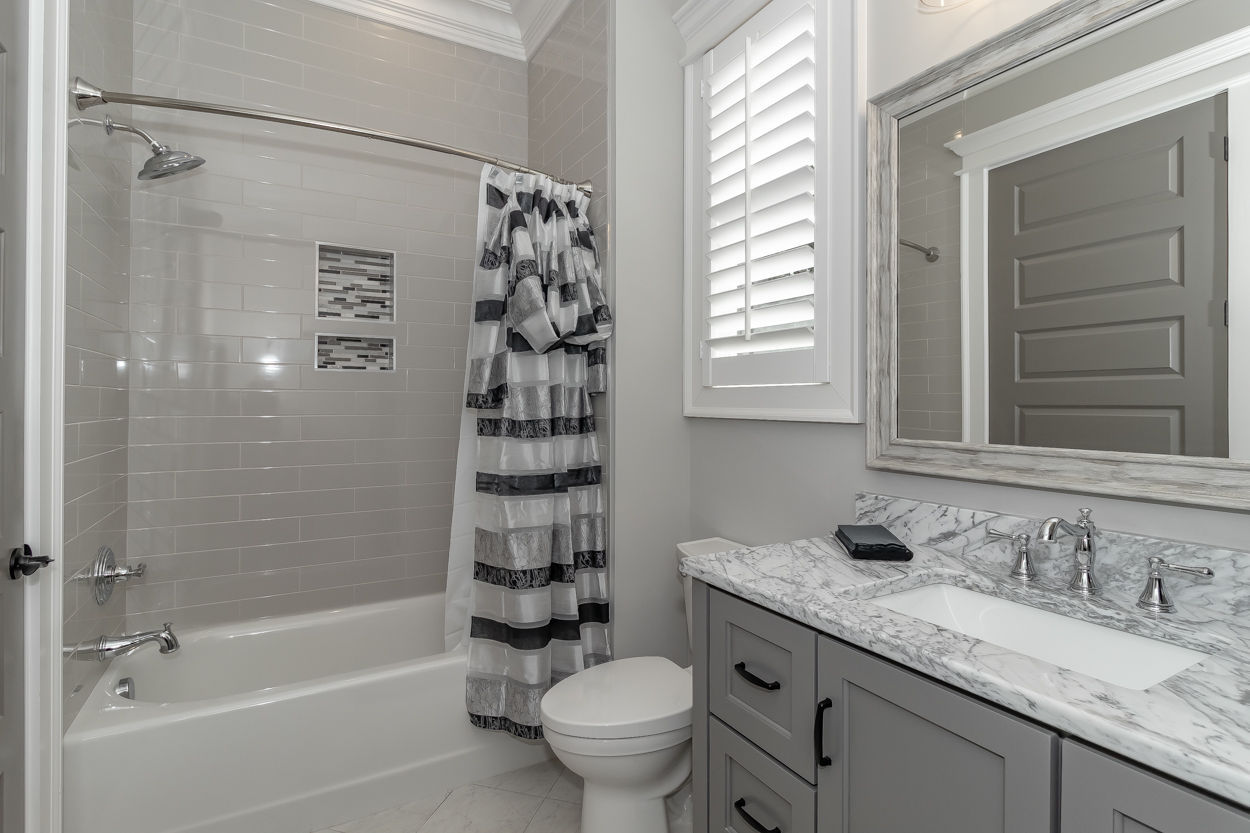 The Willow Manor photo 9