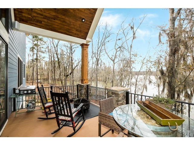 The Laurel Lodge photo 2