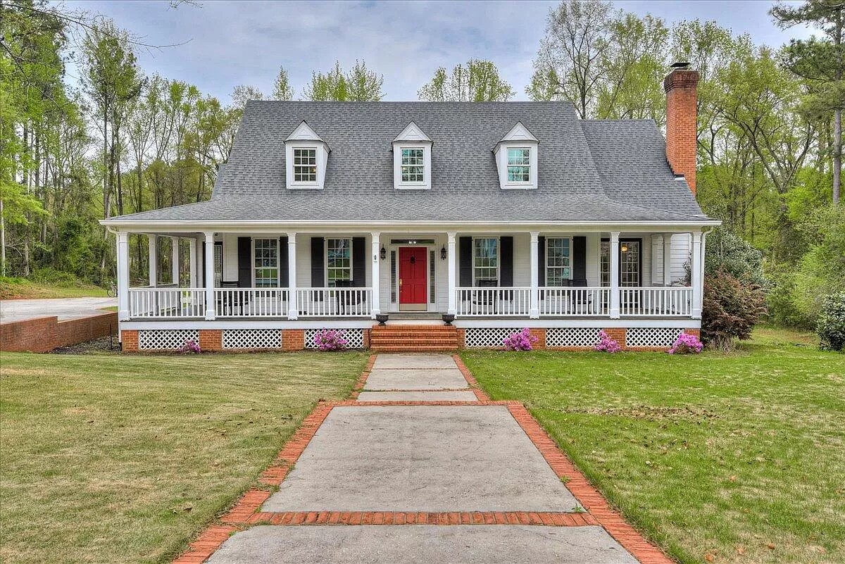 The Azalea Porch photo 6
