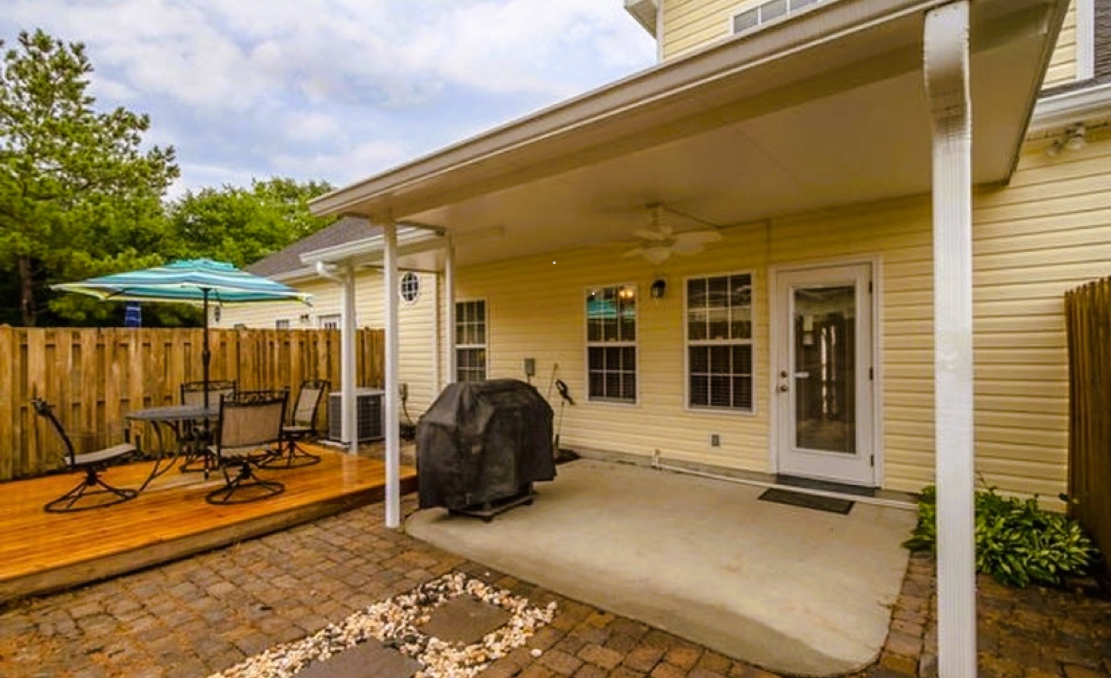 The Sassafras House — Bay Hill