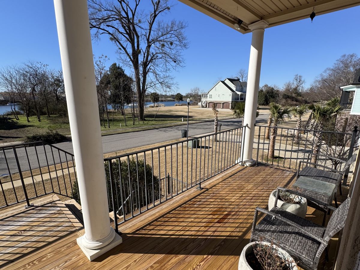 The Persimmon Retreat — River North