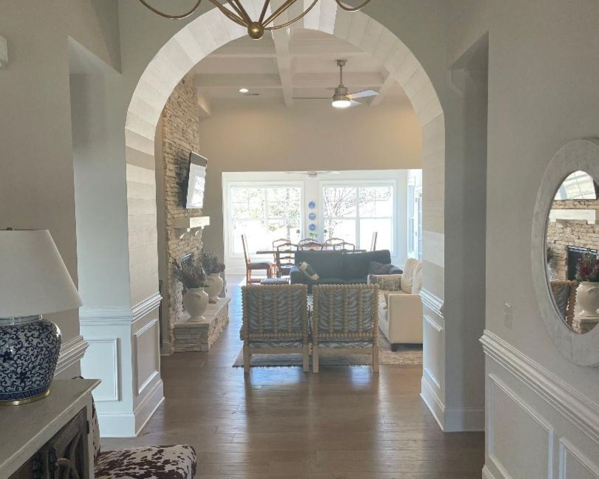 The Sourwood Porch — Mount Vintage