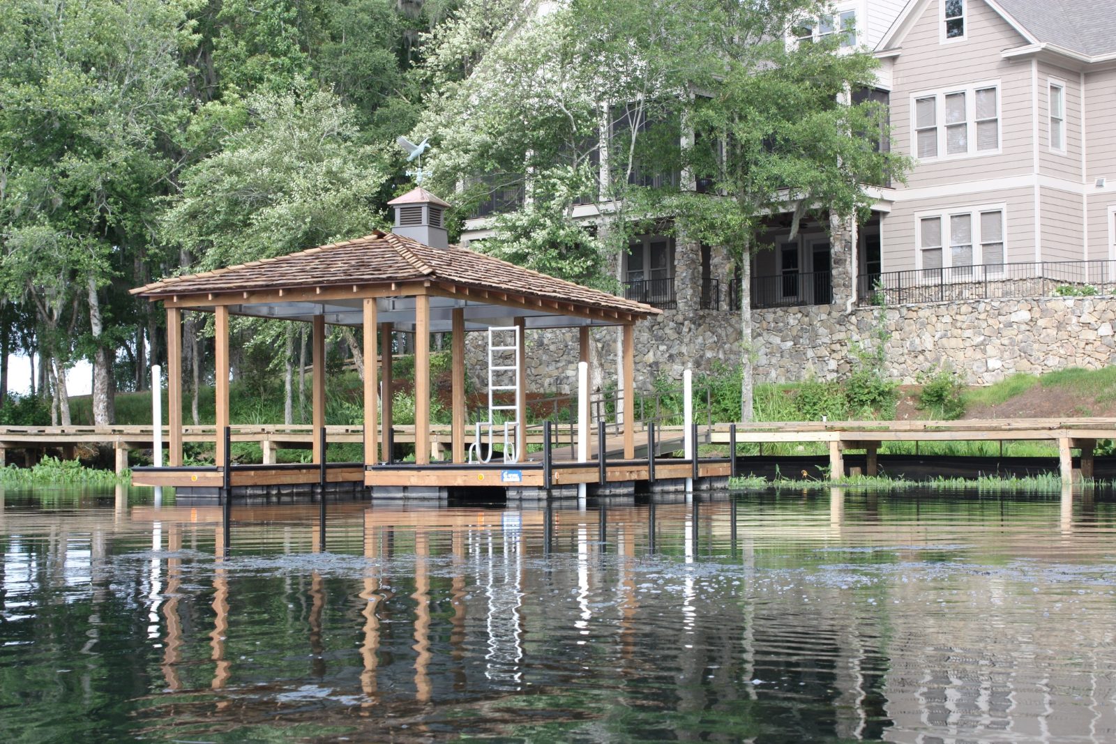 The Meadowlark Lodge — Outdoor & pool