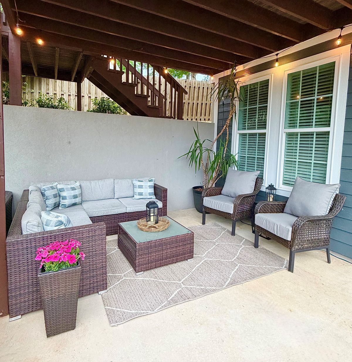 The Mulberry Porch photo 58