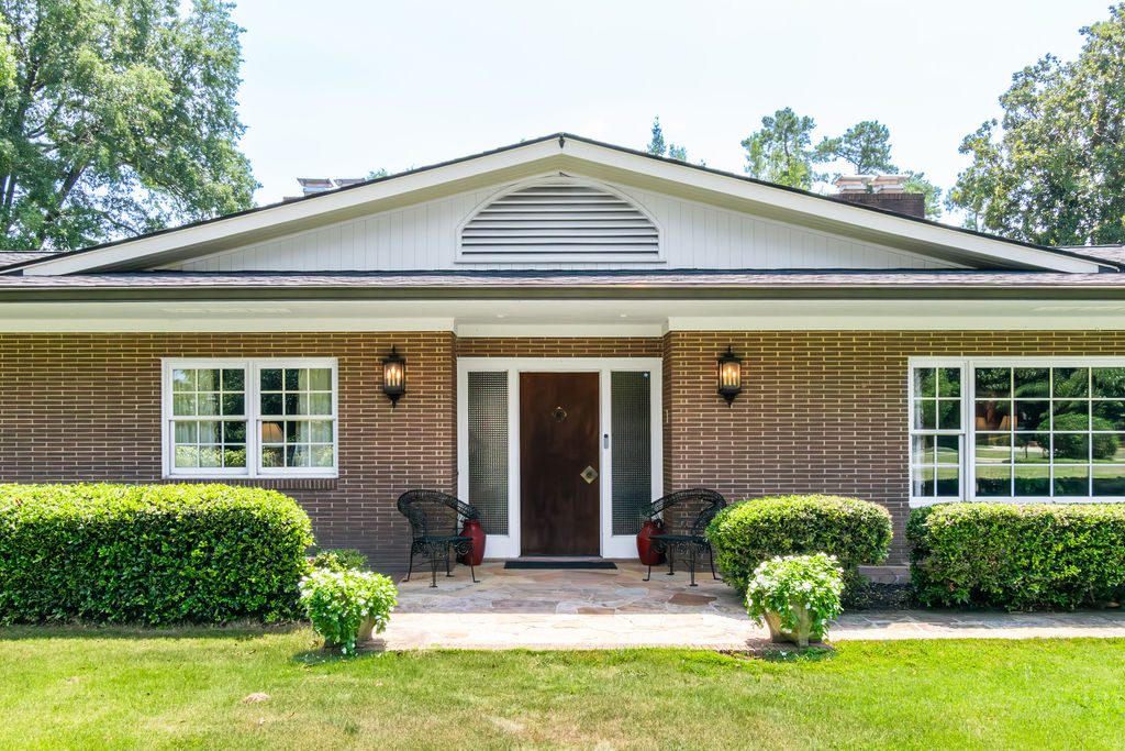 The Meadowlark Place — Front of house